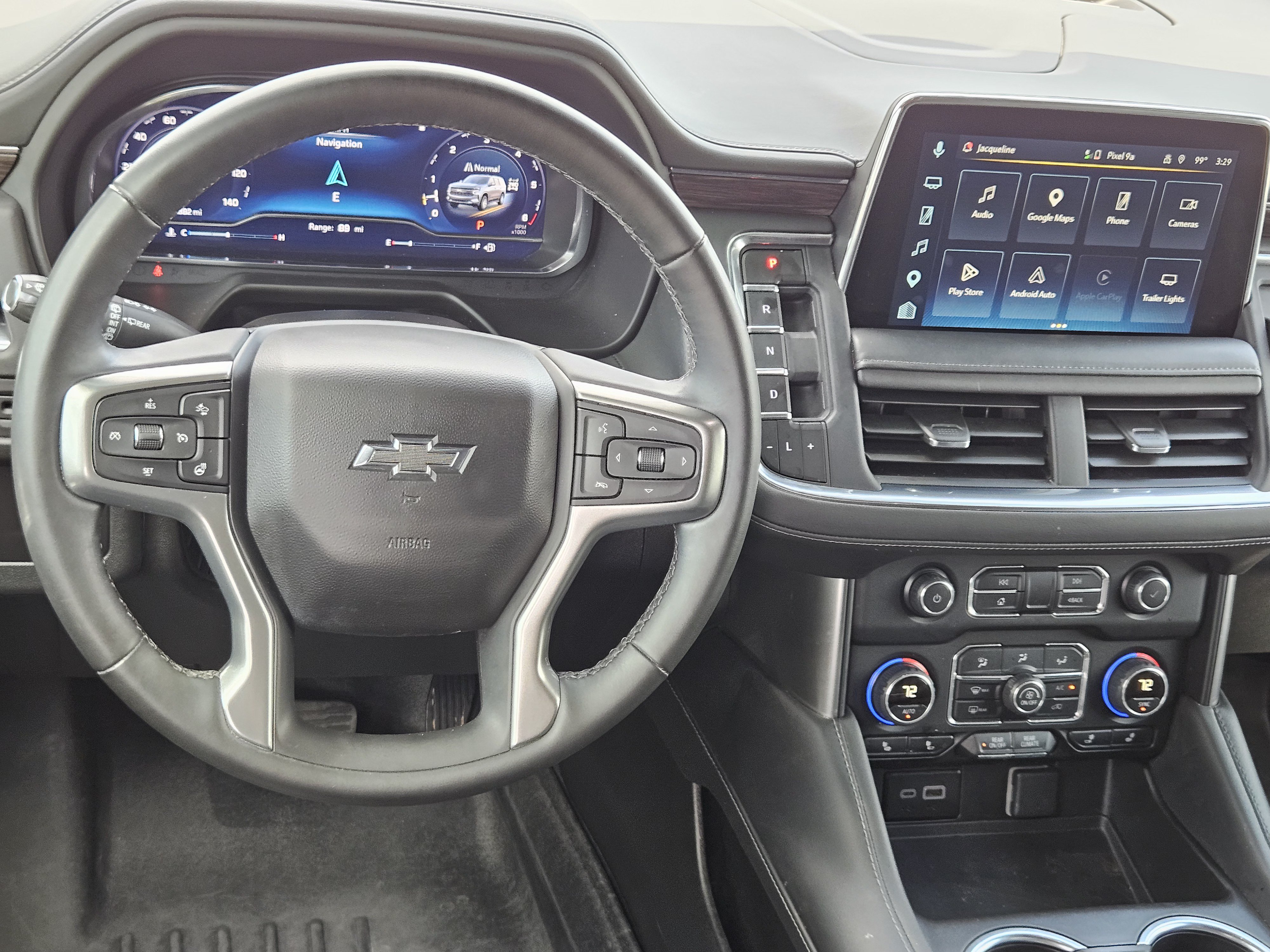 Used 2023 Chevrolet Tahoe Z71 w/ Luxury Package AWD/4WD image 27