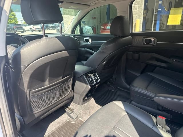 Used 2022 Kia Sorento SX AWD/4WD image 27