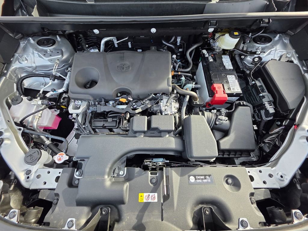 Used 2025 Toyota RAV4 XLE image 29