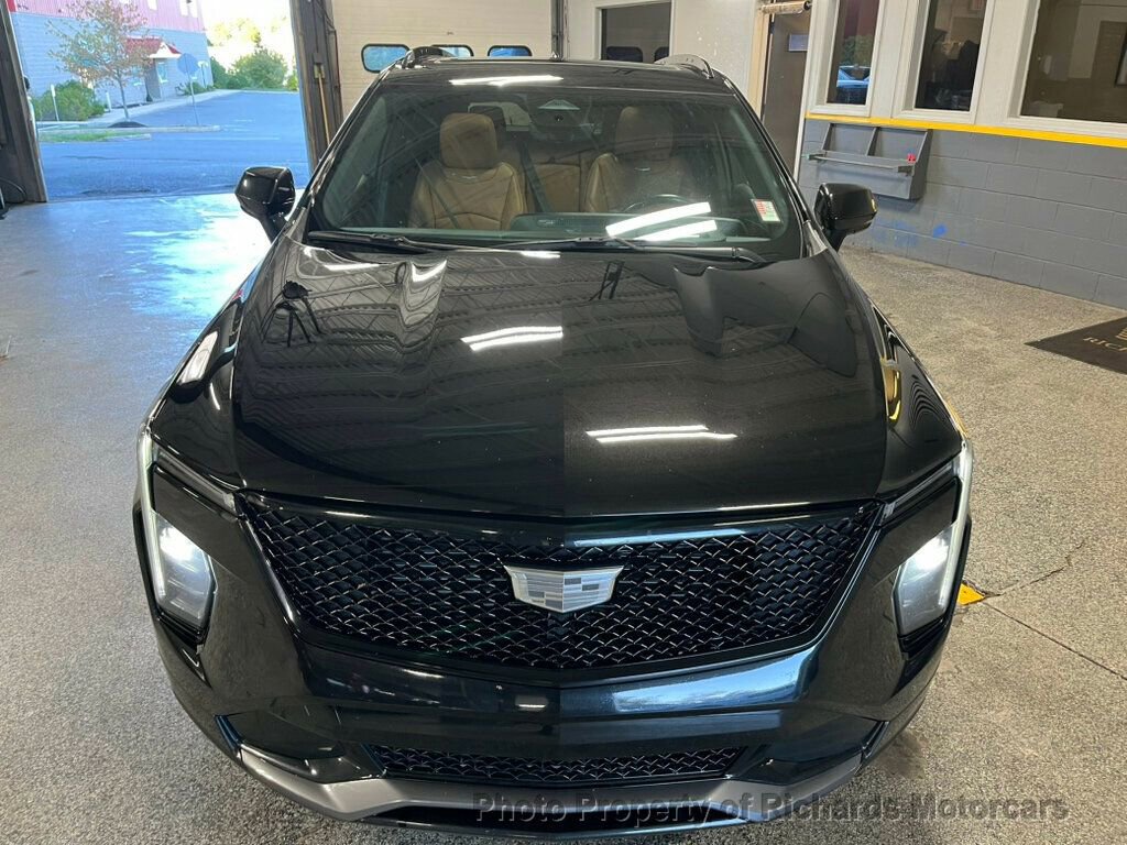 Used 2024 Cadillac XT4 Sport image 14
