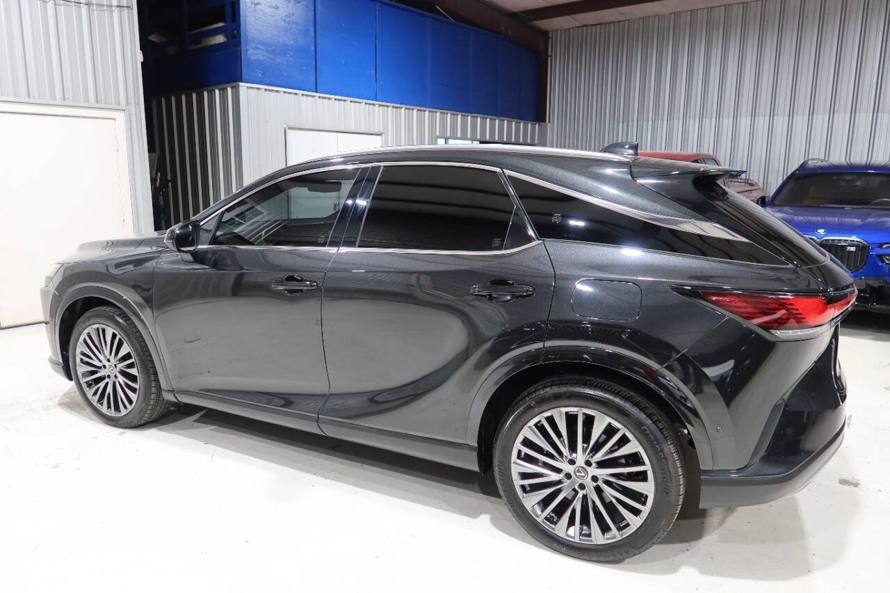 Used 2024 Lexus RX 450h AWD w/ Convenience Package image 2