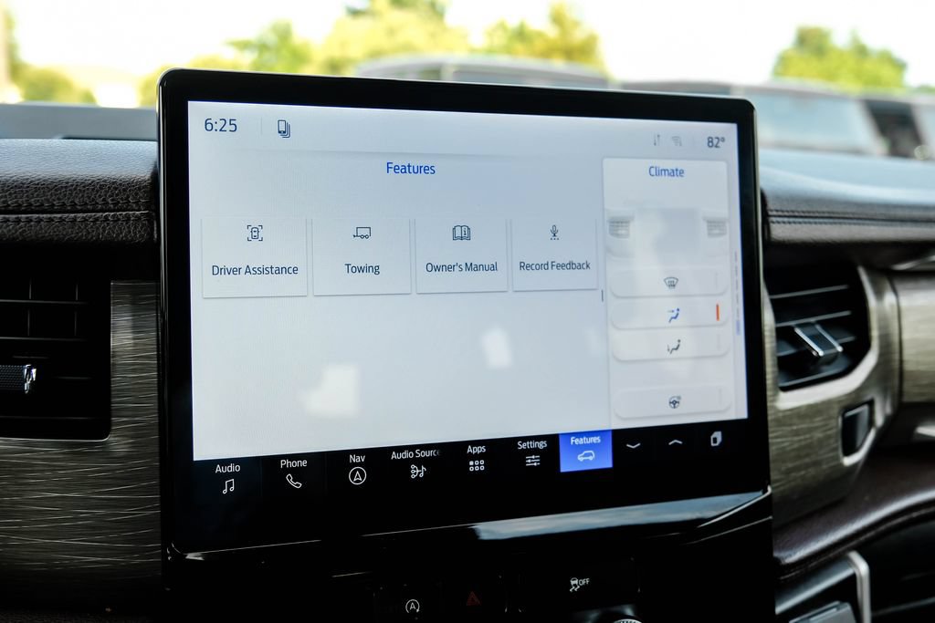 Used 2024 Ford Expedition Max Limited RWD image 41
