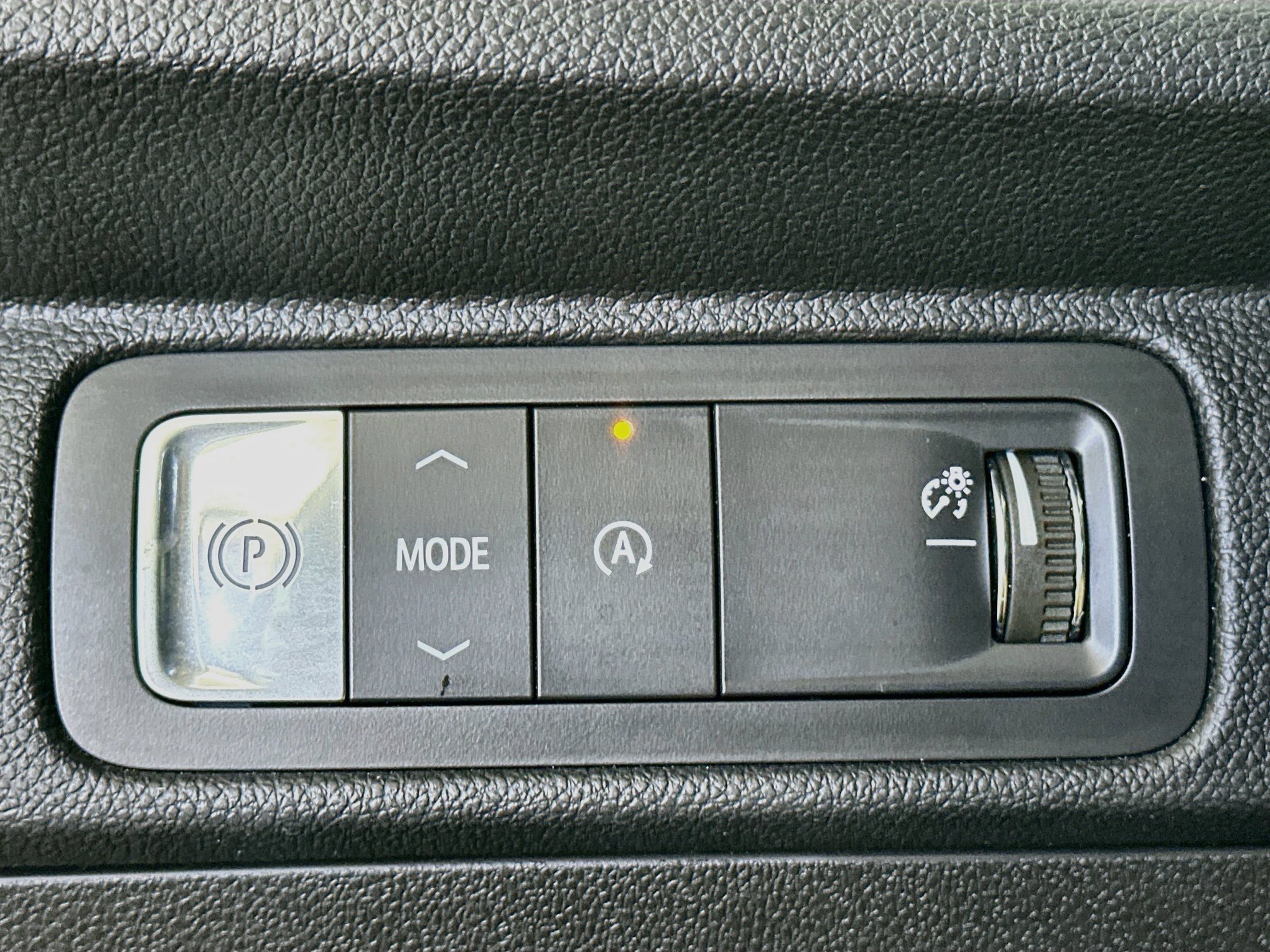 Used 2024 Chevrolet Traverse LS FWD image 17