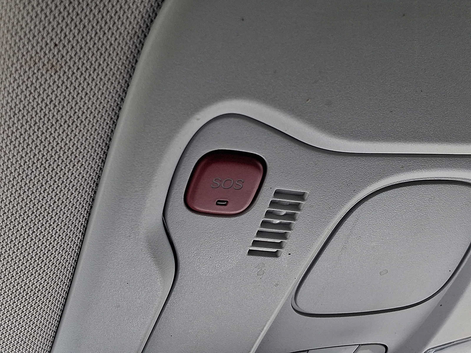 Certified 2023 Jeep Renegade Latitude AWD/4WD image 25