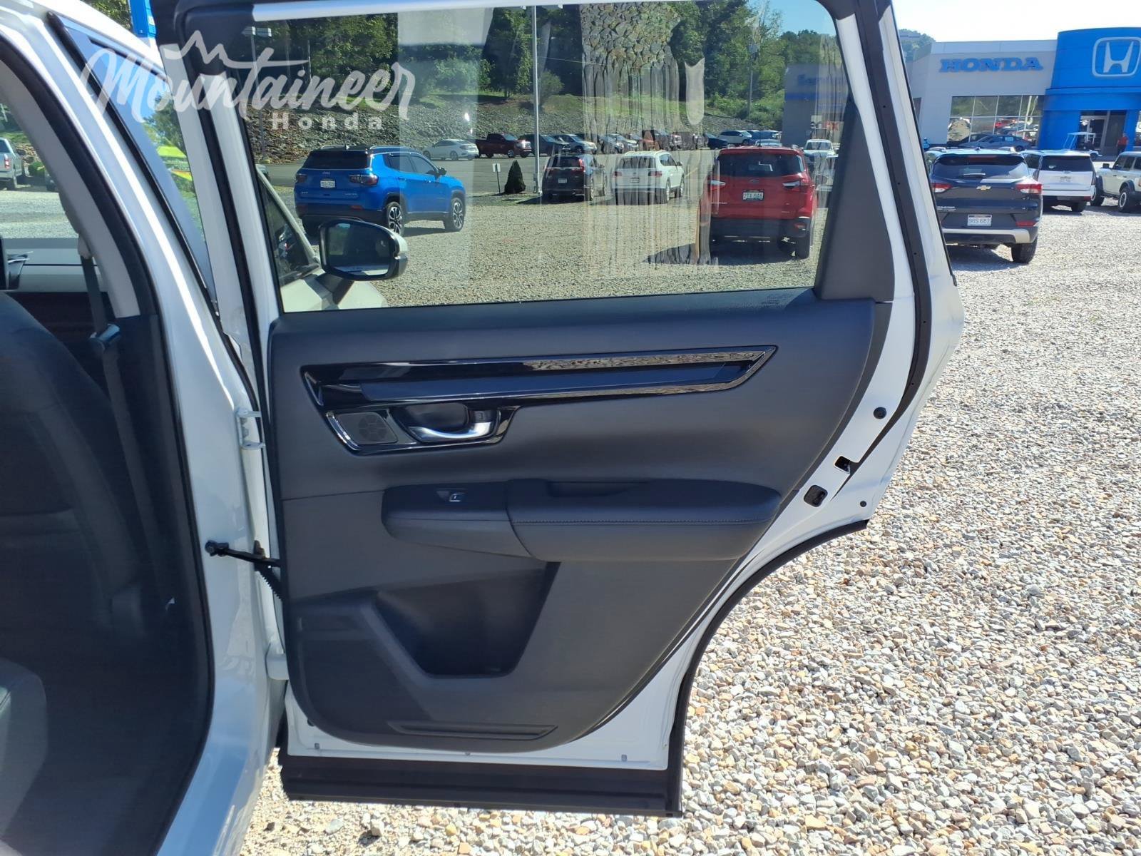 Used 2026 Honda CR-V EX-L image 19
