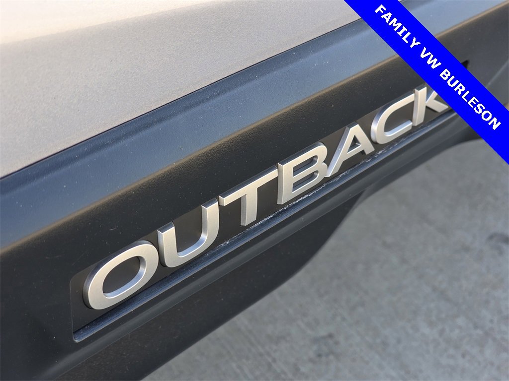 Used 2024 Subaru Outback Touring w/ Popular Package #2 image 9