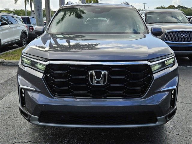 Used 2023 Honda Pilot Touring image 15
