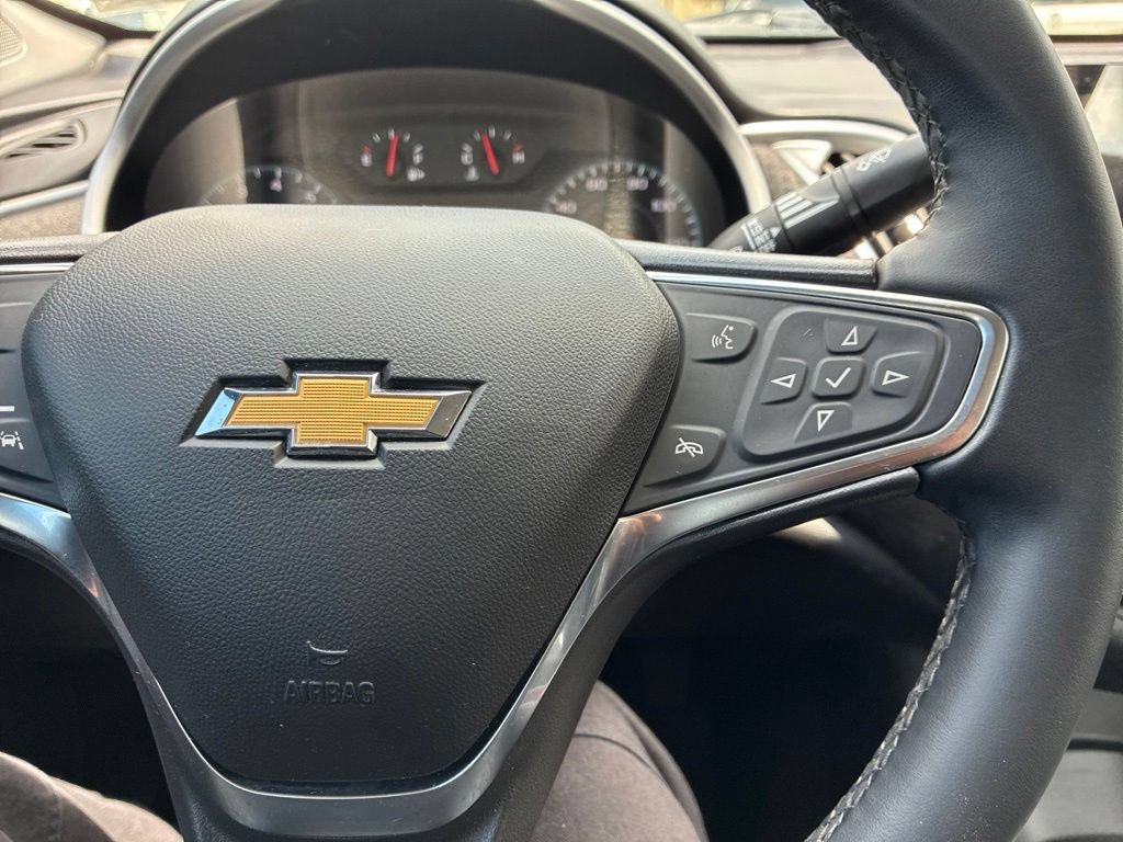 Used 2024 Chevrolet Malibu RS FWD image 25