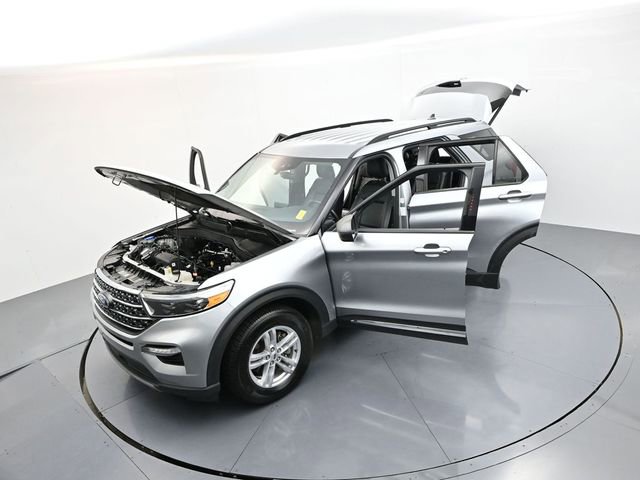 Used 2023 Ford Explorer XLT w/ Equipment Group 202A image 36