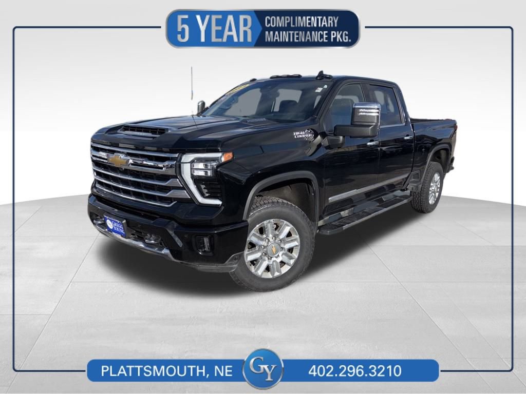 Used 2024 Chevrolet Silverado 2500 High Country w/ High Country Premium Package AWD/4WD image 1