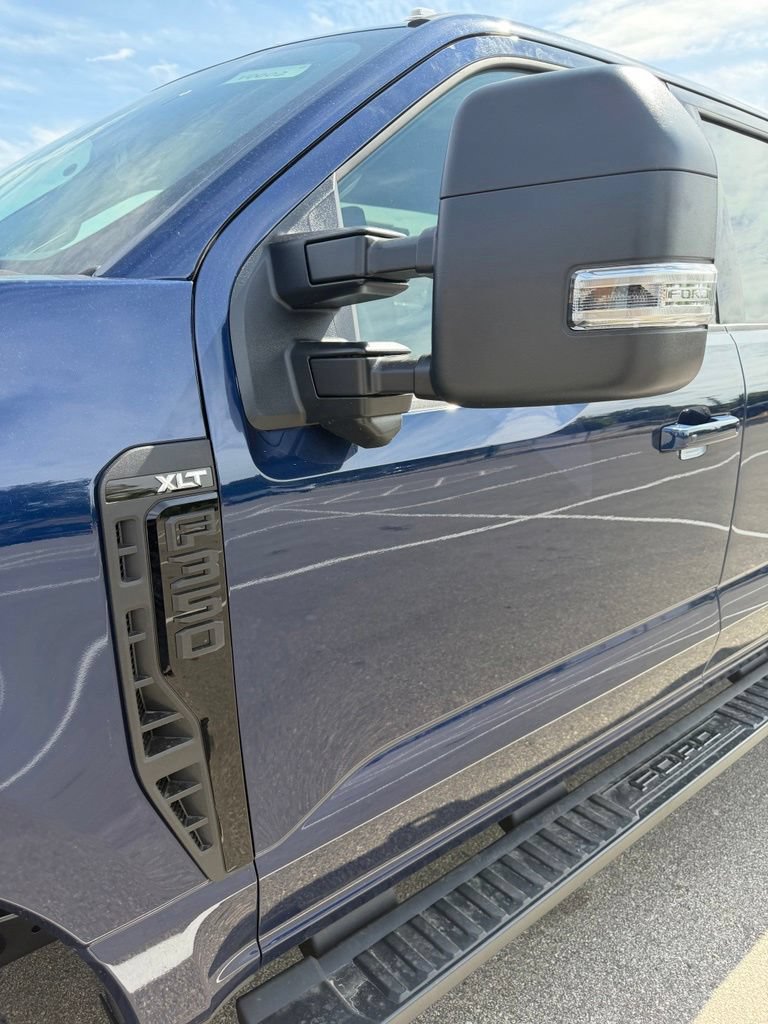 New 2027 Ford F350 XLT w/ XLT Premium Package AWD/4WD image 30