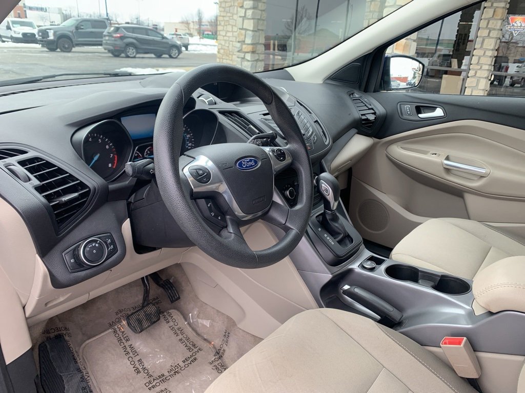 Used 2016 Ford Escape SE image 18
