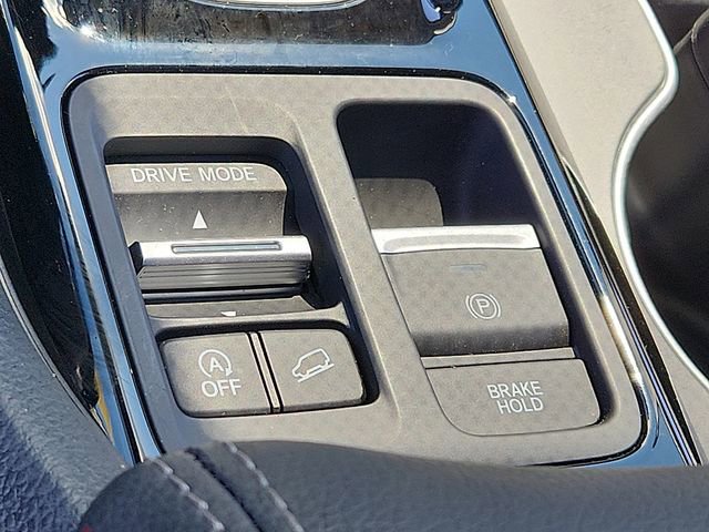 Used 2025 Honda Pilot Elite image 25