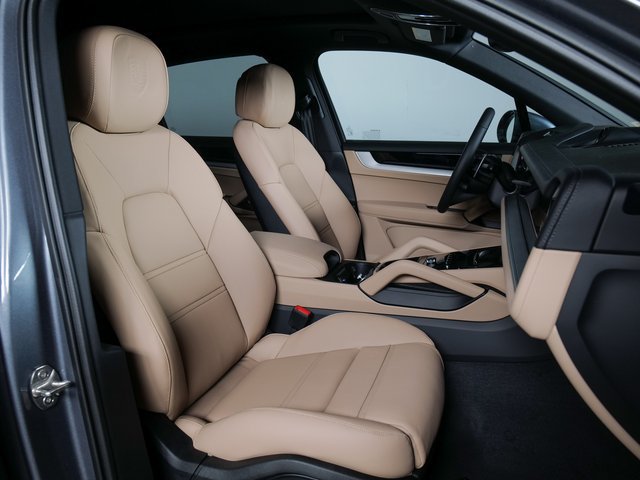 New 2026 Porsche Cayenne S AWD/4WD image 11