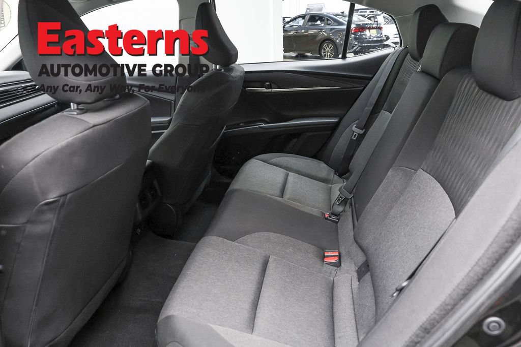 Used 2026 Toyota Camry LE FWD image 22