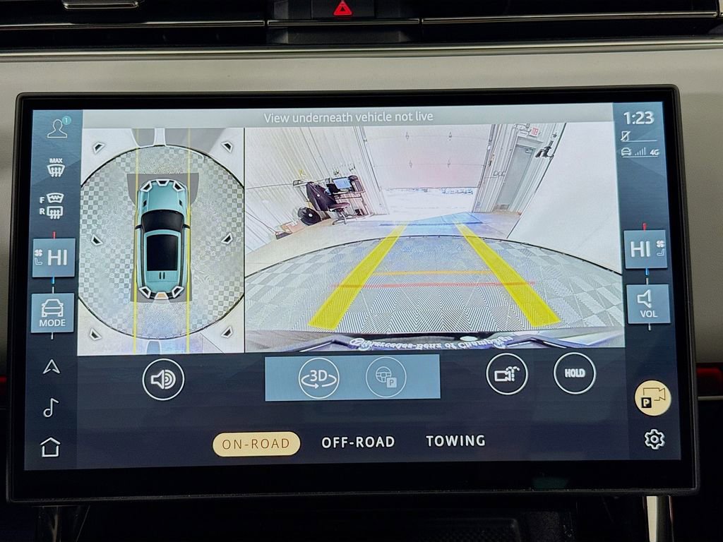 Used 2025 Land Rover Range Rover Sport Autobiography image 14