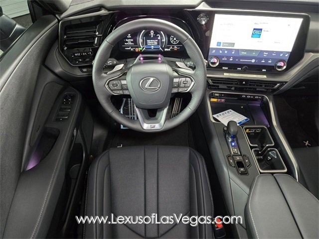 New 2025 Lexus TX 500h AWD image 12