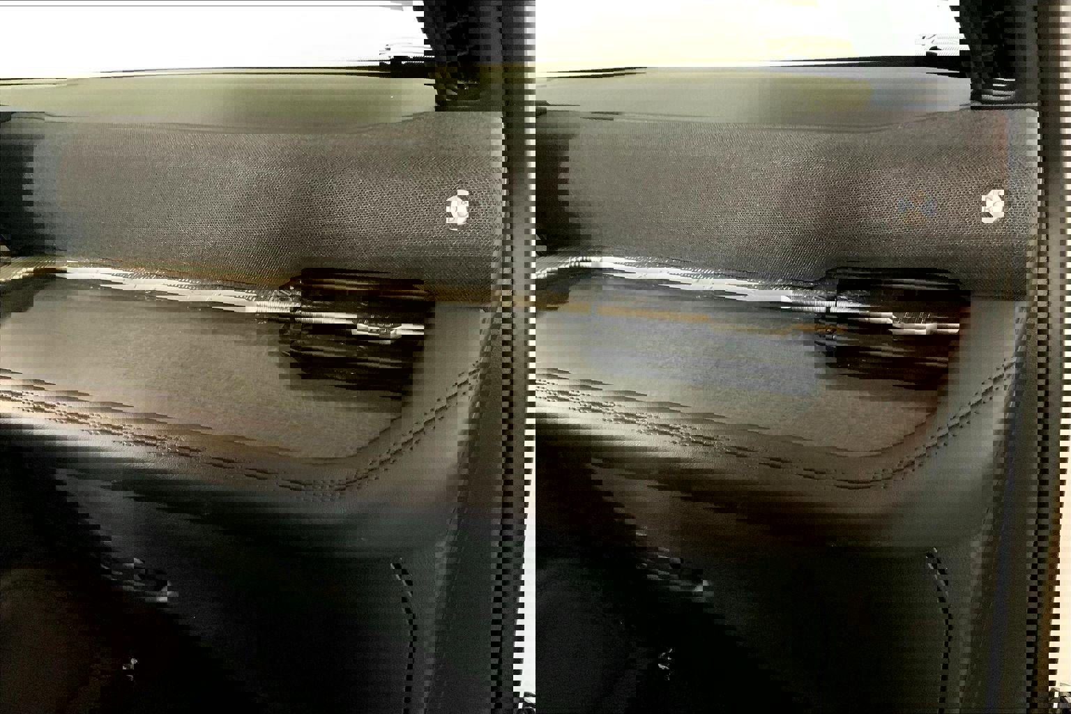 Used 2025 Ford Explorer Platinum w/ LUX Leather Package image 16