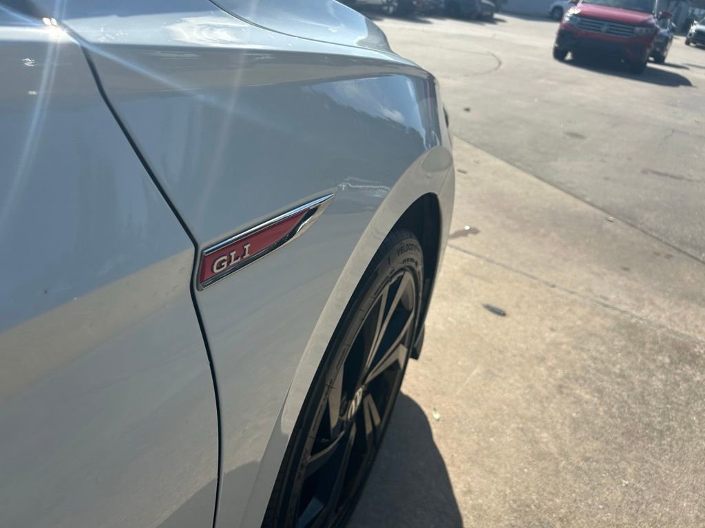 Used 2023 Volkswagen Jetta GLI Autobahn w/ GLI Black Package image 35