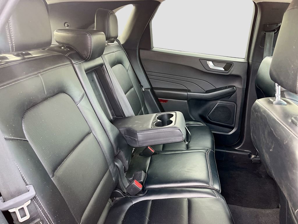 Used 2023 Ford Escape Platinum image 27