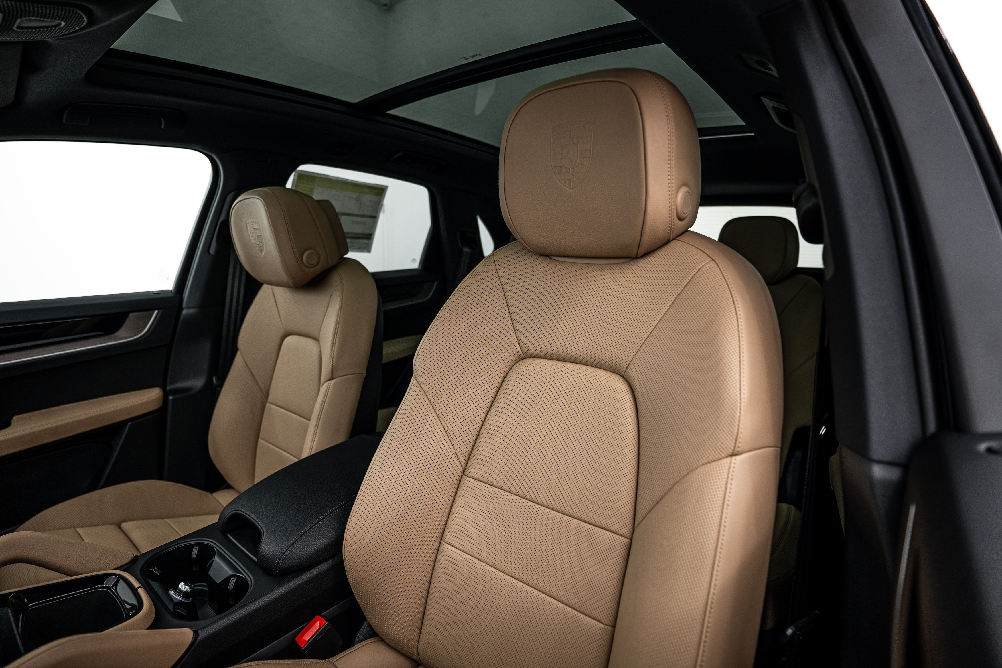 Certified 2026 Porsche Cayenne E-Hybrid image 16