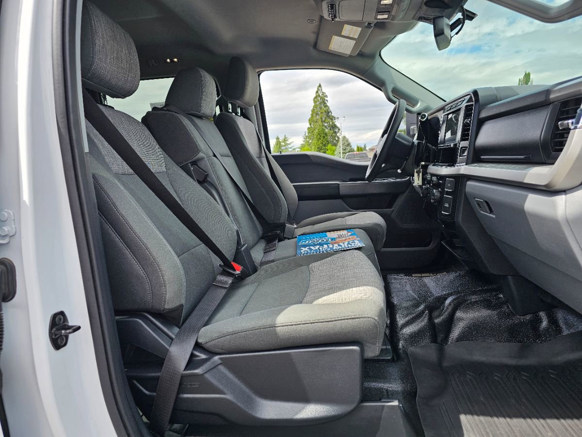 Used 2023 Ford F350 XLT w/ FX4 Off-Road Package image 6