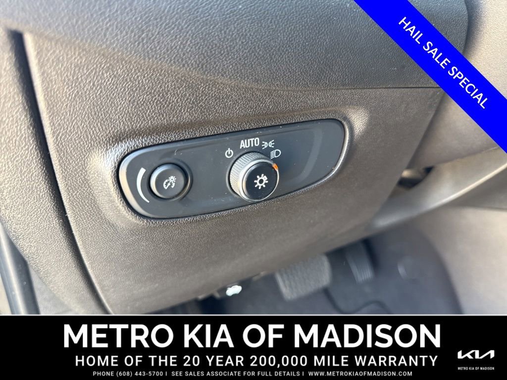 Used 2024 Chevrolet Equinox LT AWD/4WD image 12