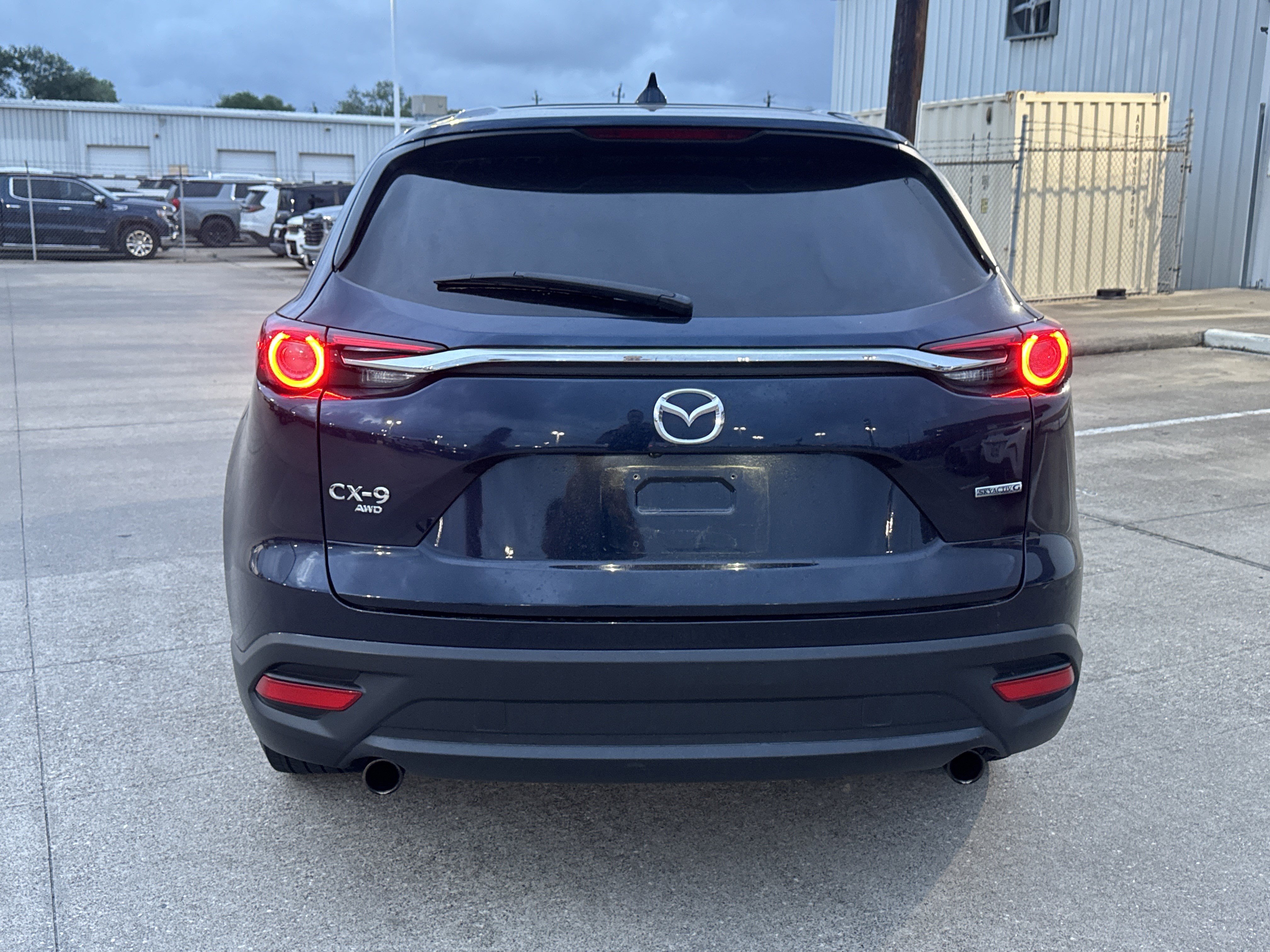 Used 2023 MAZDA CX-9 Touring image 11