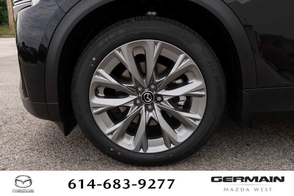 New 2026 MAZDA CX-90 Plug-In Hybrid w/ Preferred AWD/4WD image 16