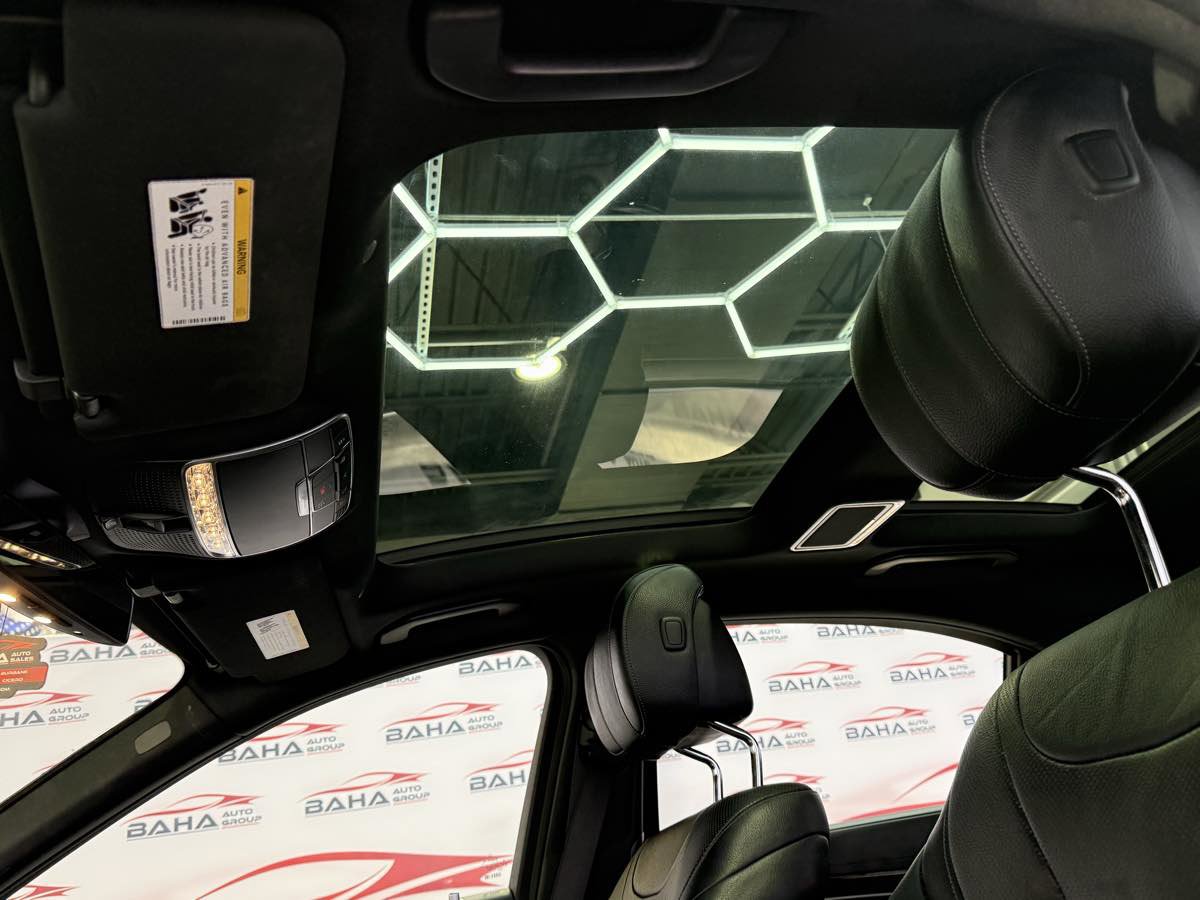 Used 2019 Mercedes-Benz S 450 4MATIC Sedan w/ Premium Package image 38