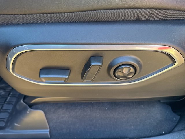 New 2025 Jeep Wagoneer L Series II w/ Convenience Group I image 34