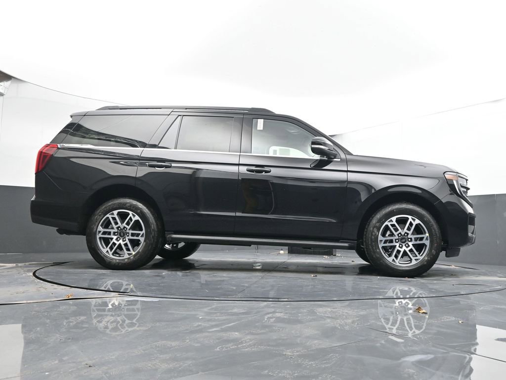 New 2026 Ford Expedition Active AWD/4WD image 42