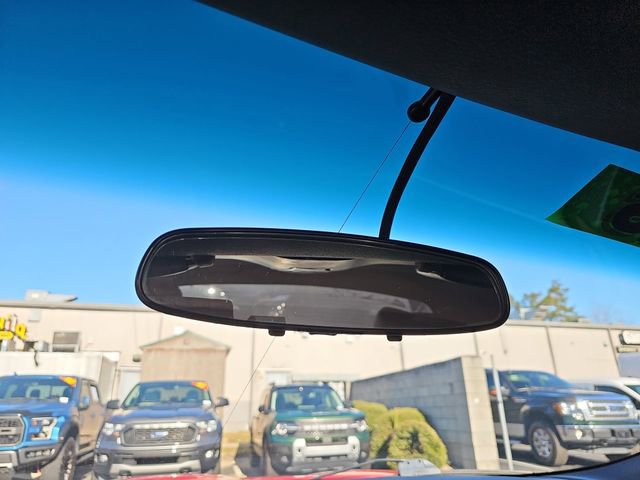 Used 2002 Ford Thunderbird image 25