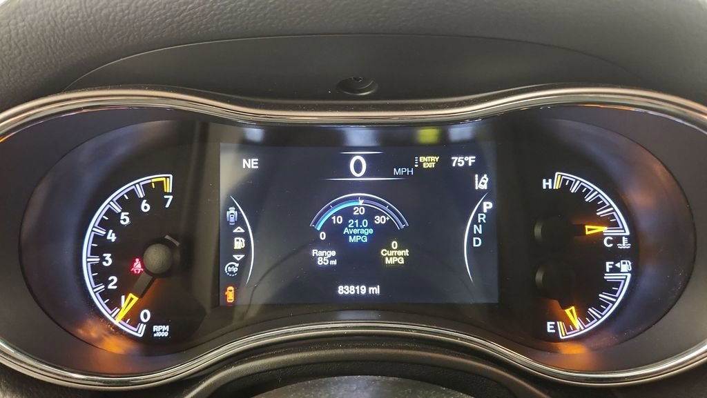 Used 2018 Jeep Grand Cherokee Trailhawk AWD/4WD image 11