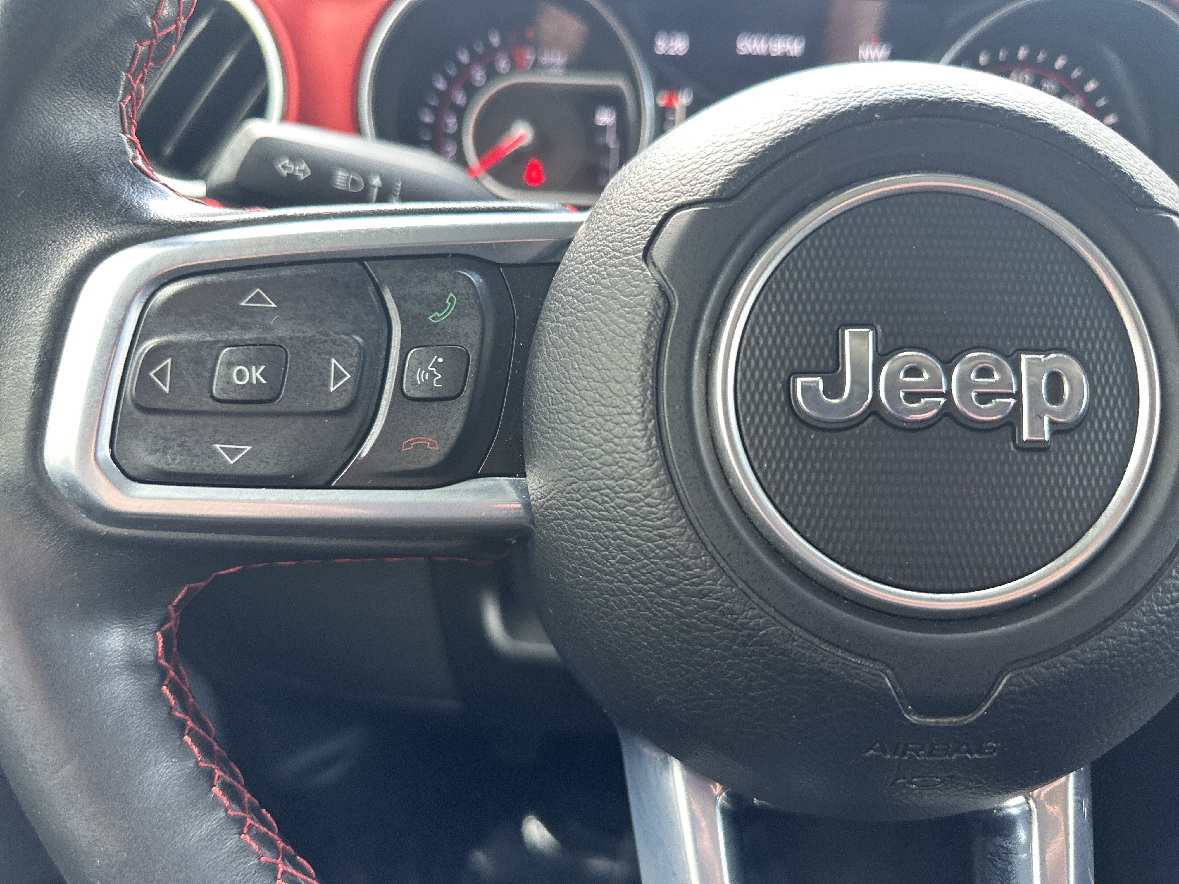 Used 2021 Jeep Wrangler Unlimited Rubicon AWD/4WD image 20
