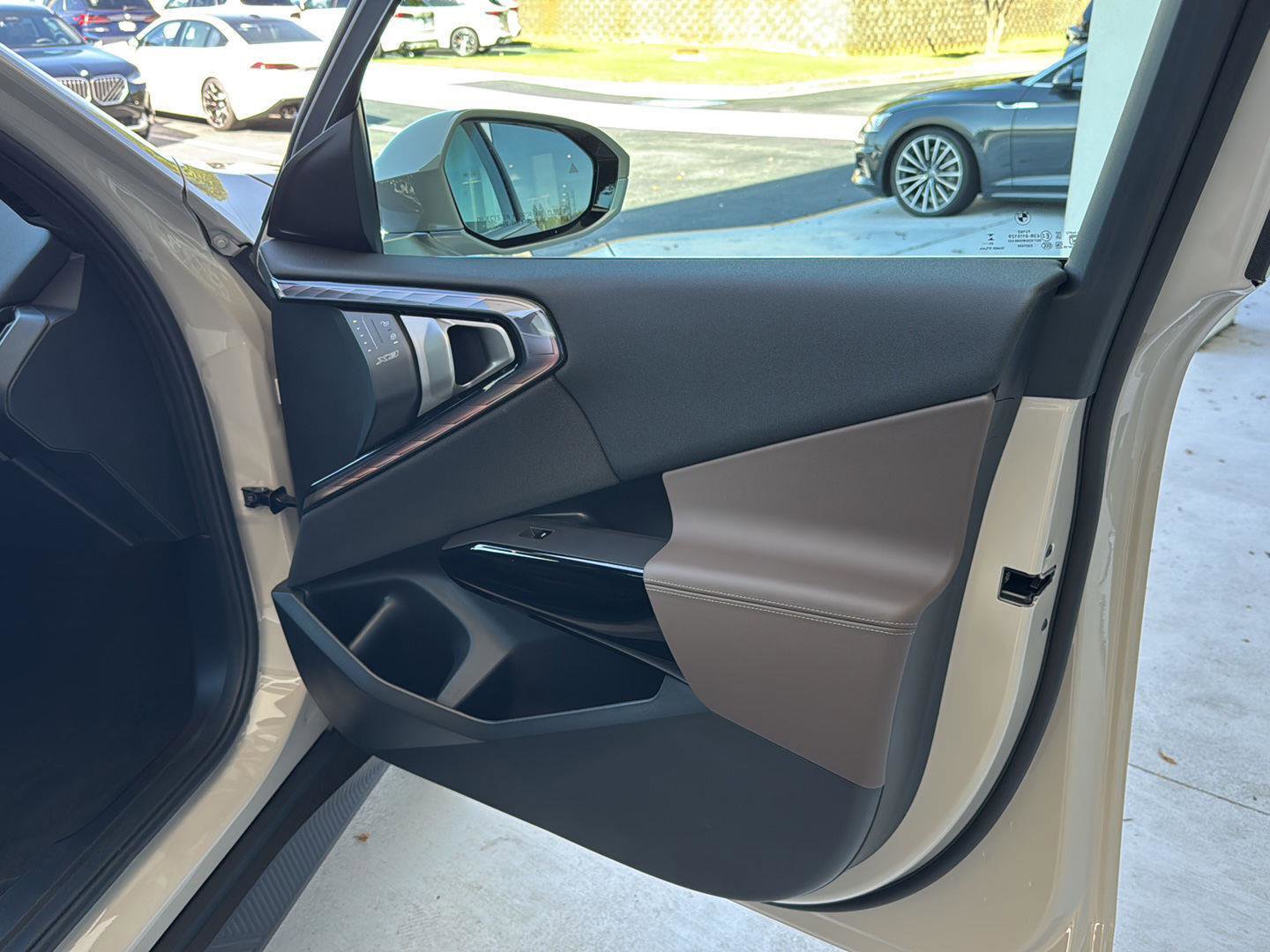 New 2026 BMW X3 xDrive30 w/ Premium Package image 11