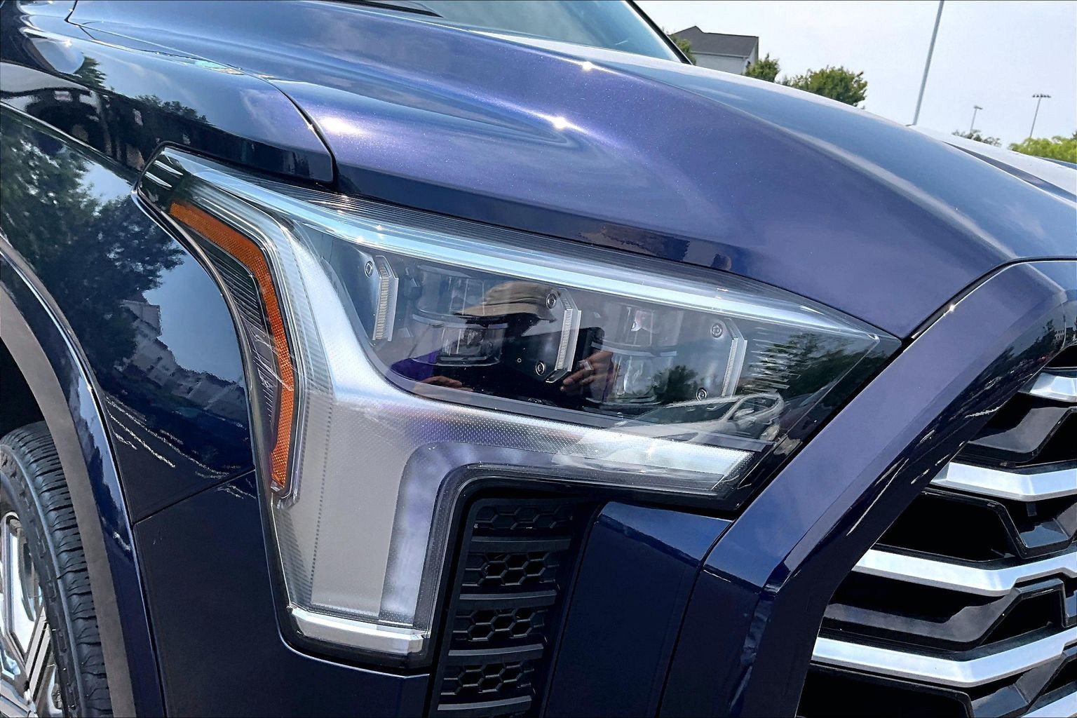 Used 2022 Toyota Tundra Capstone AWD/4WD image 27