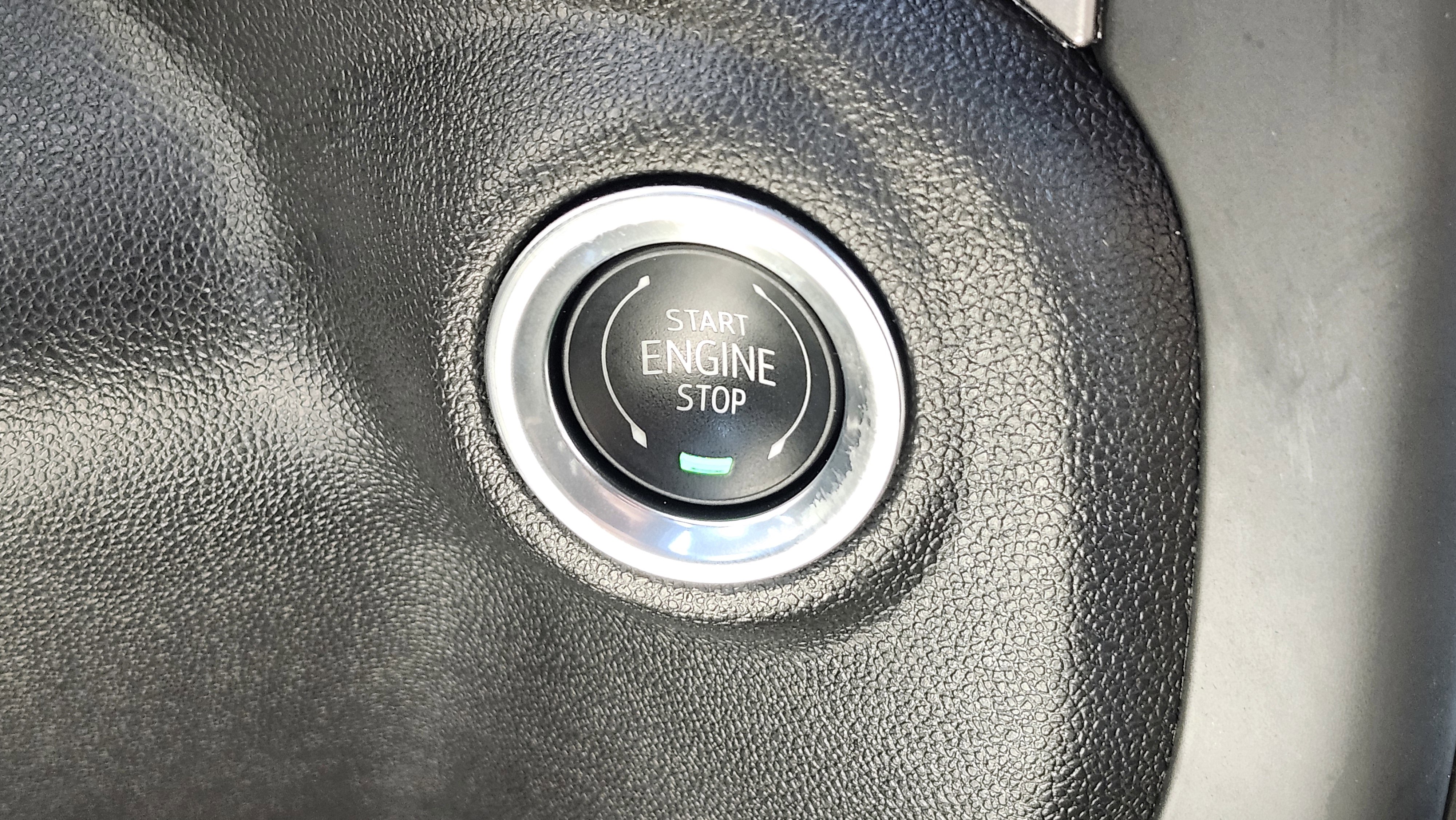 Used 2025 Chevrolet Silverado 1500 Custom image 26