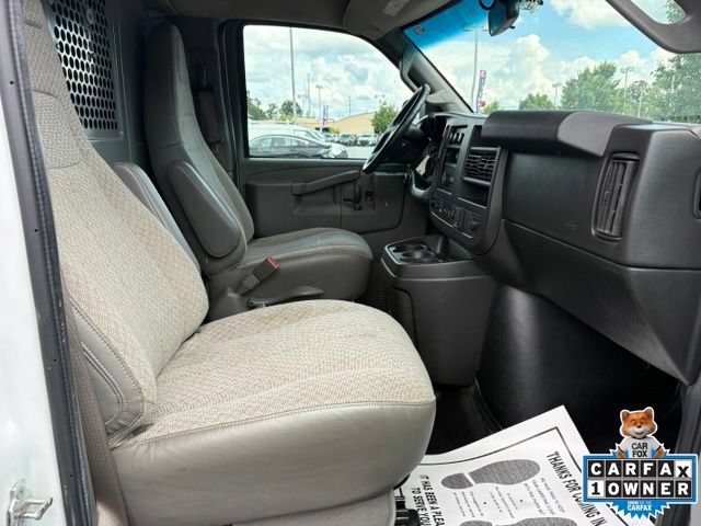Used 2021 Chevrolet Express 2500 w/ Driver Convenience Package RWD image 24