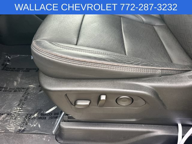 Used 2023 Chevrolet Tahoe High Country AWD/4WD image 16