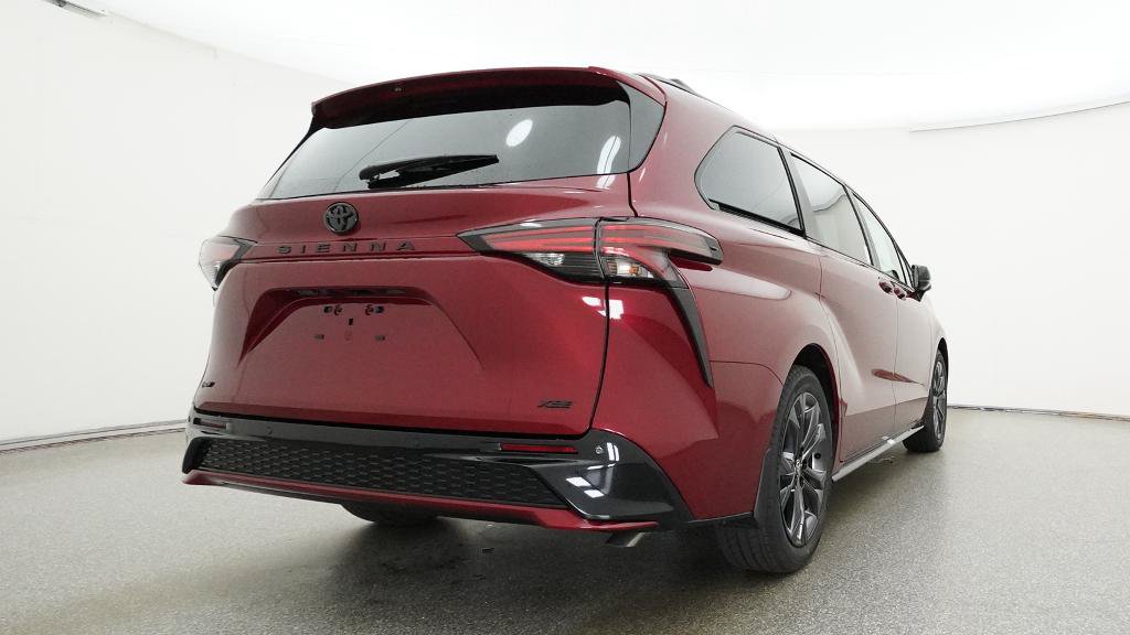 New 2026 Toyota Sienna XSE FWD image 27