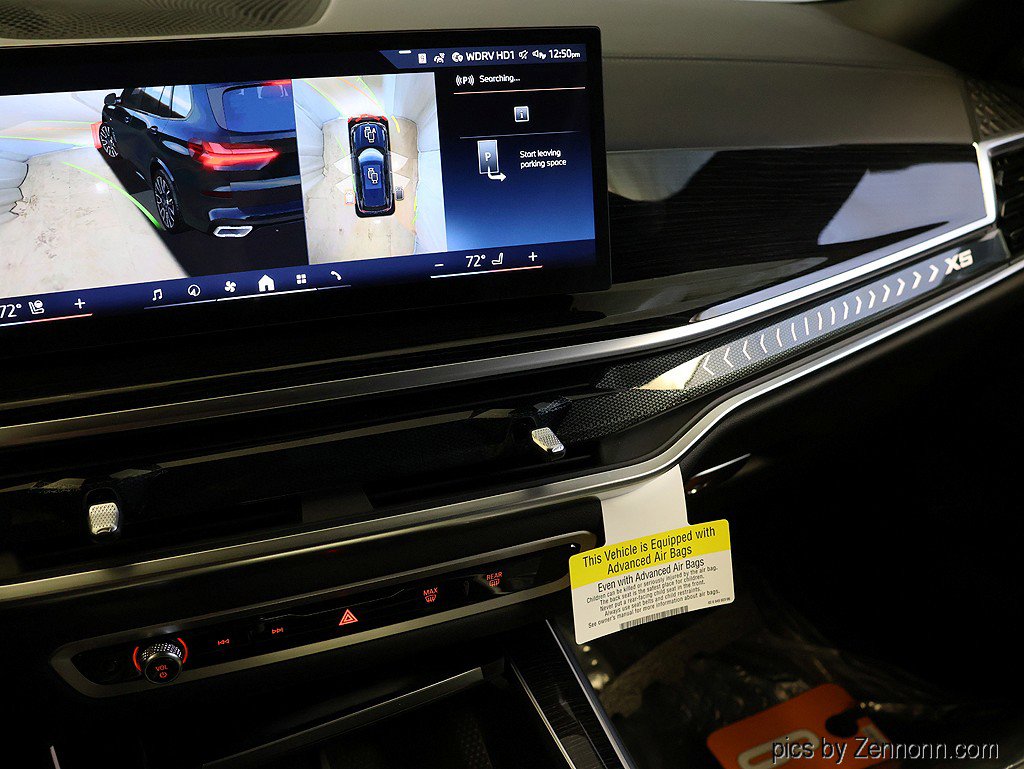 New 2026 BMW X5 xDrive40i w/ M Sport Package AWD/4WD image 24