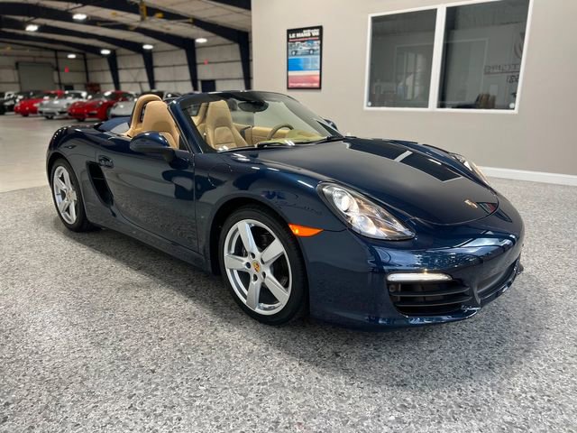 Used 2016 Porsche Boxster image 12