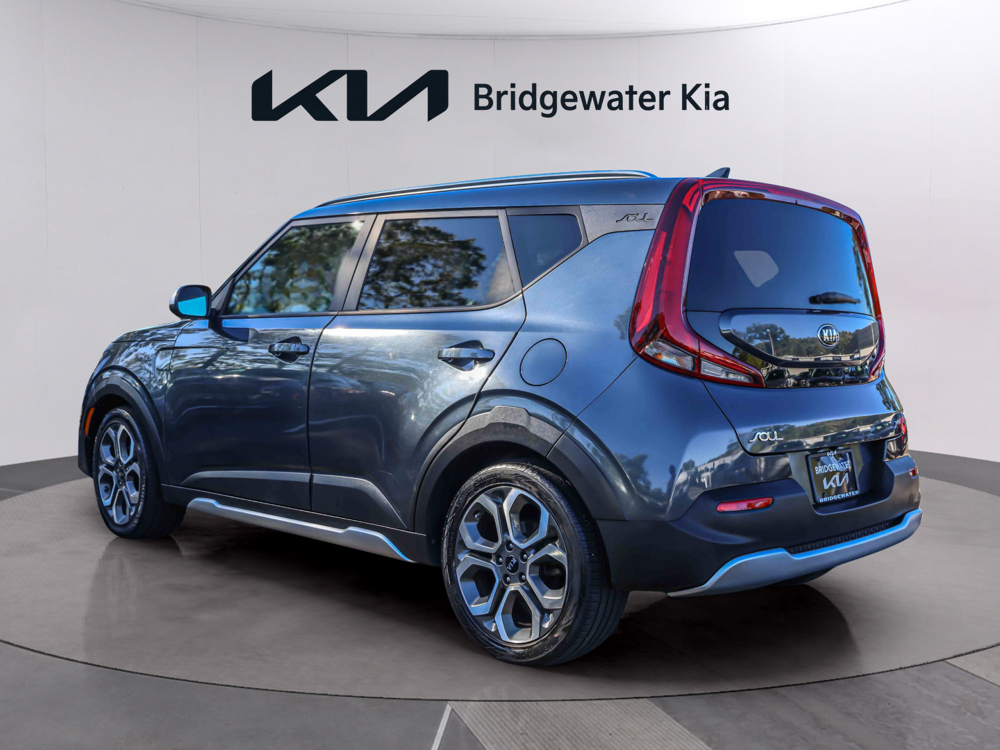 Used 2020 Kia Soul X-Line FWD image 4