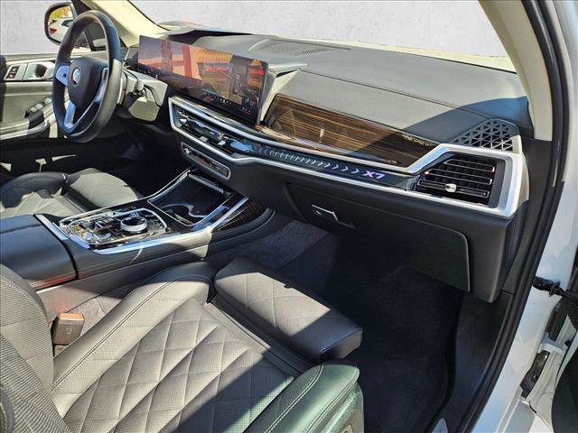 Certified 2025 BMW X7 xDrive40i w/ Premium Package AWD/4WD image 21