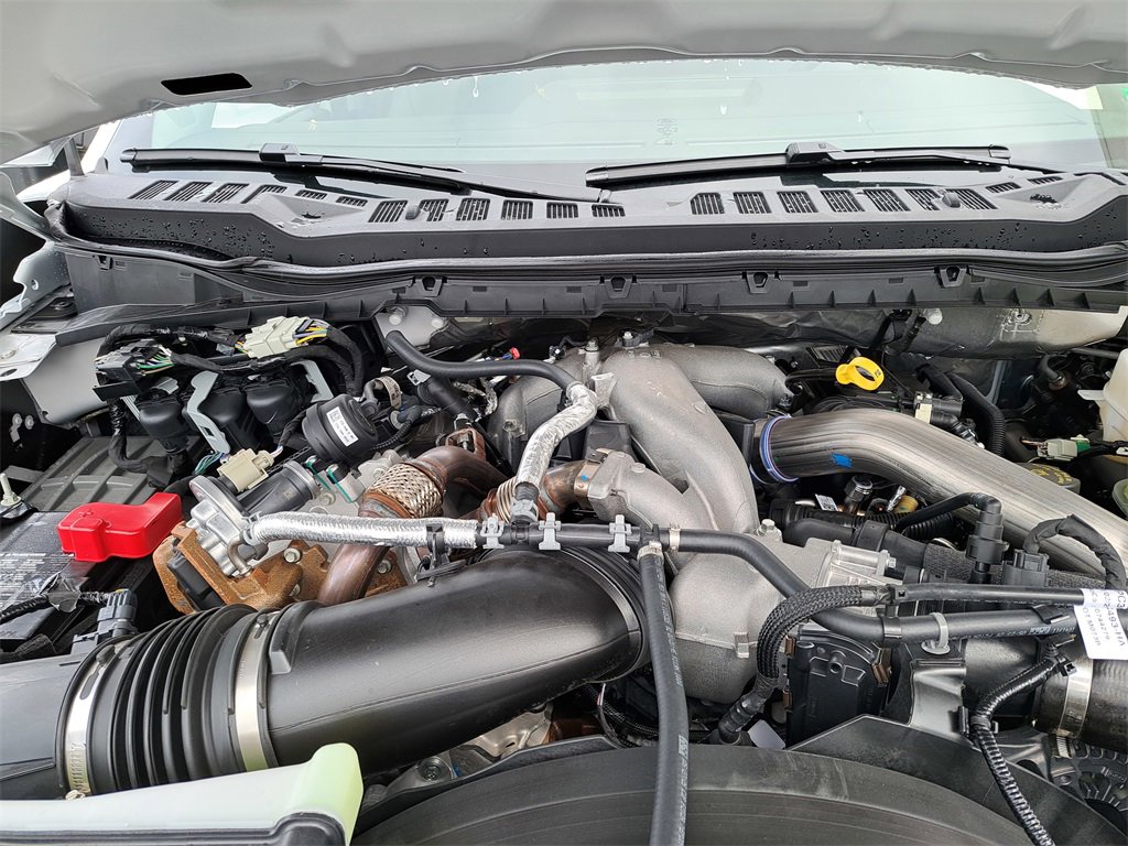 New 2025 Ford F350 XL w/ XL Chrome Package image 15