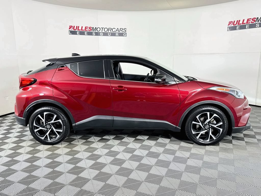 Used 2019 Toyota C-HR Limited FWD image 8