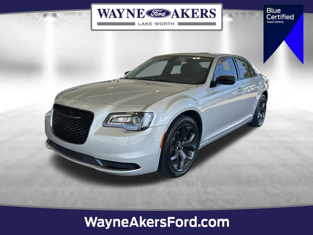 Used 2021 Chrysler 300 Touring w/ Sport Appearance Package RWD 360° Tour
