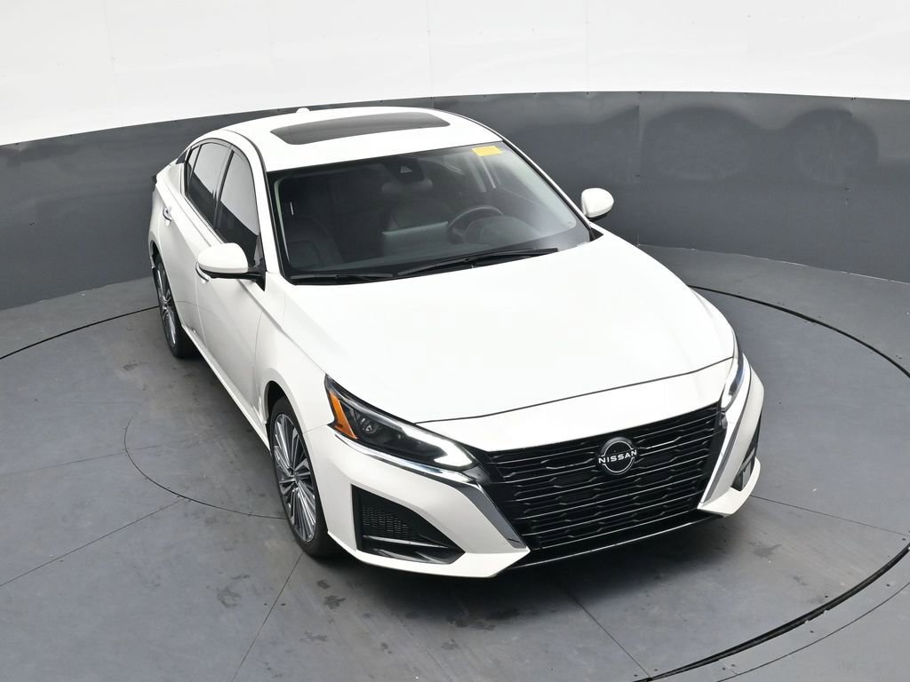 Used 2023 Nissan Altima 2.5 SL image 16