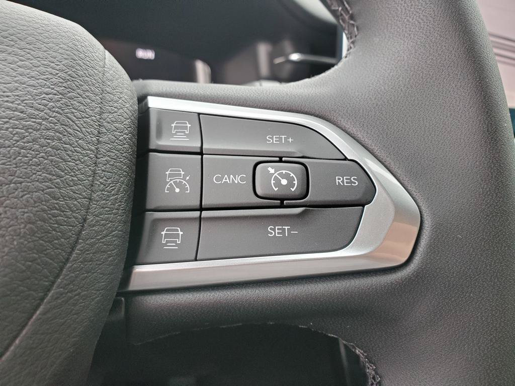 New 2026 Jeep Compass Limited w/ Sun, Sound & Navigation Group AWD/4WD image 13